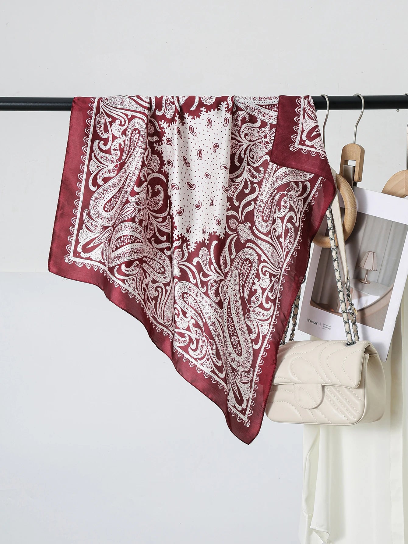 70cm Fashion Square Silk Scarf Satin Cashew Flower Print Small Neck Scarf Women Headscarf Kerchief Bandana Shawl Accessories