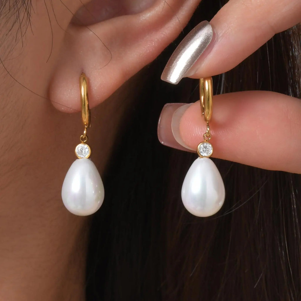 Zirconia Pearl Wedding Necklace for Women, 18k Gold Plated Choker Necklace Jewelry Mother Wife Girlfriend Gift