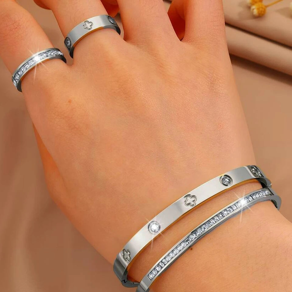 Mila London the shiny