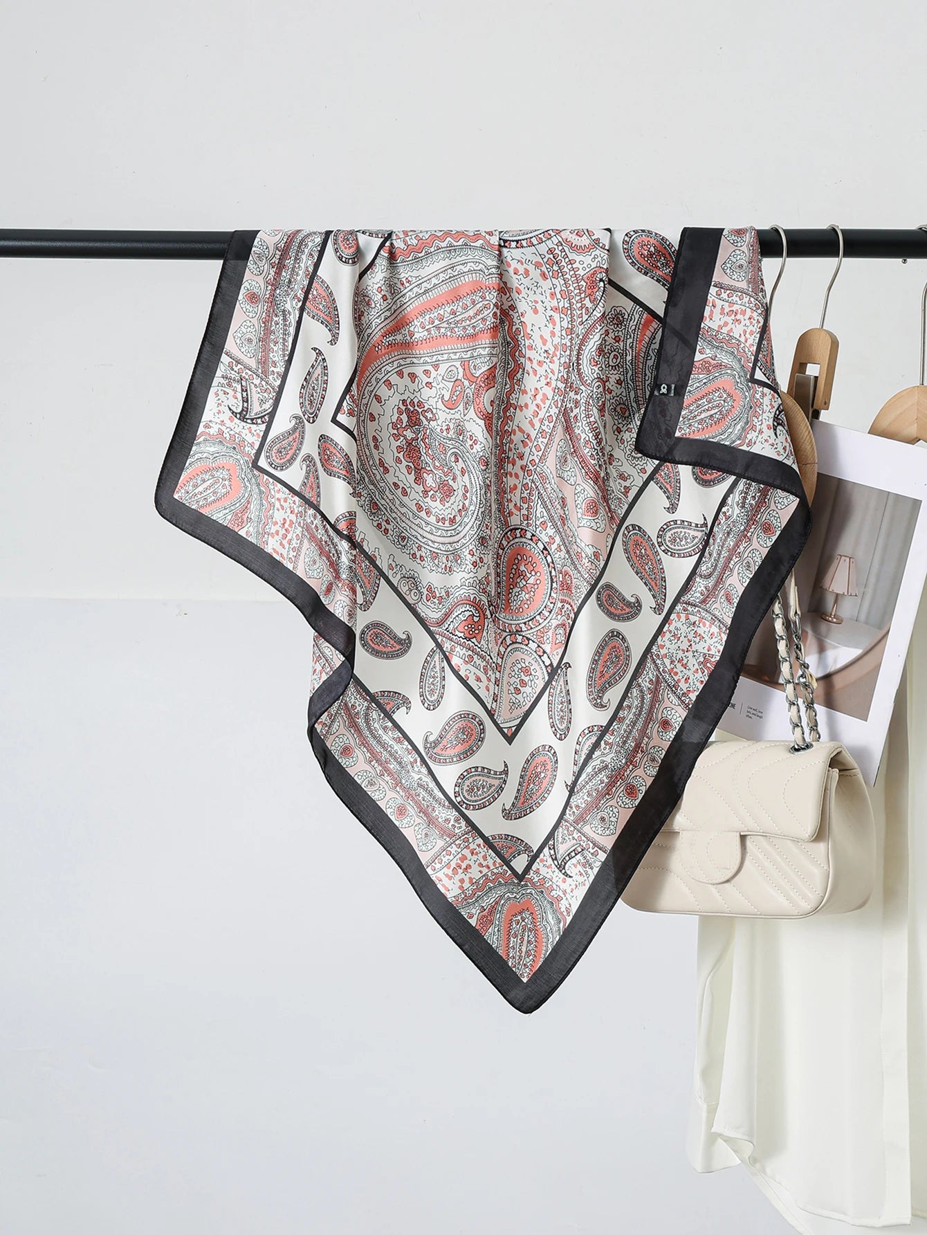 70cm Fashion Square Silk Scarf Satin Cashew Flower Print Small Neck Scarf Women Headscarf Kerchief Bandana Shawl Accessories