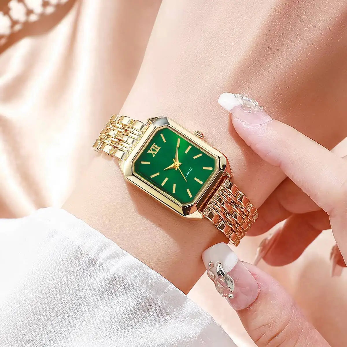 Elegant Rectangle Women Watches Fashion Analog Quartz Wristwatches Reloj Mujer Girls Clock Gift（Without Box）