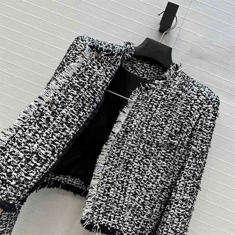Women's jacket New winter 2025 shoulder padded slim fit long sleeved top Cotton blend women's coat tweed short jacket outerwears