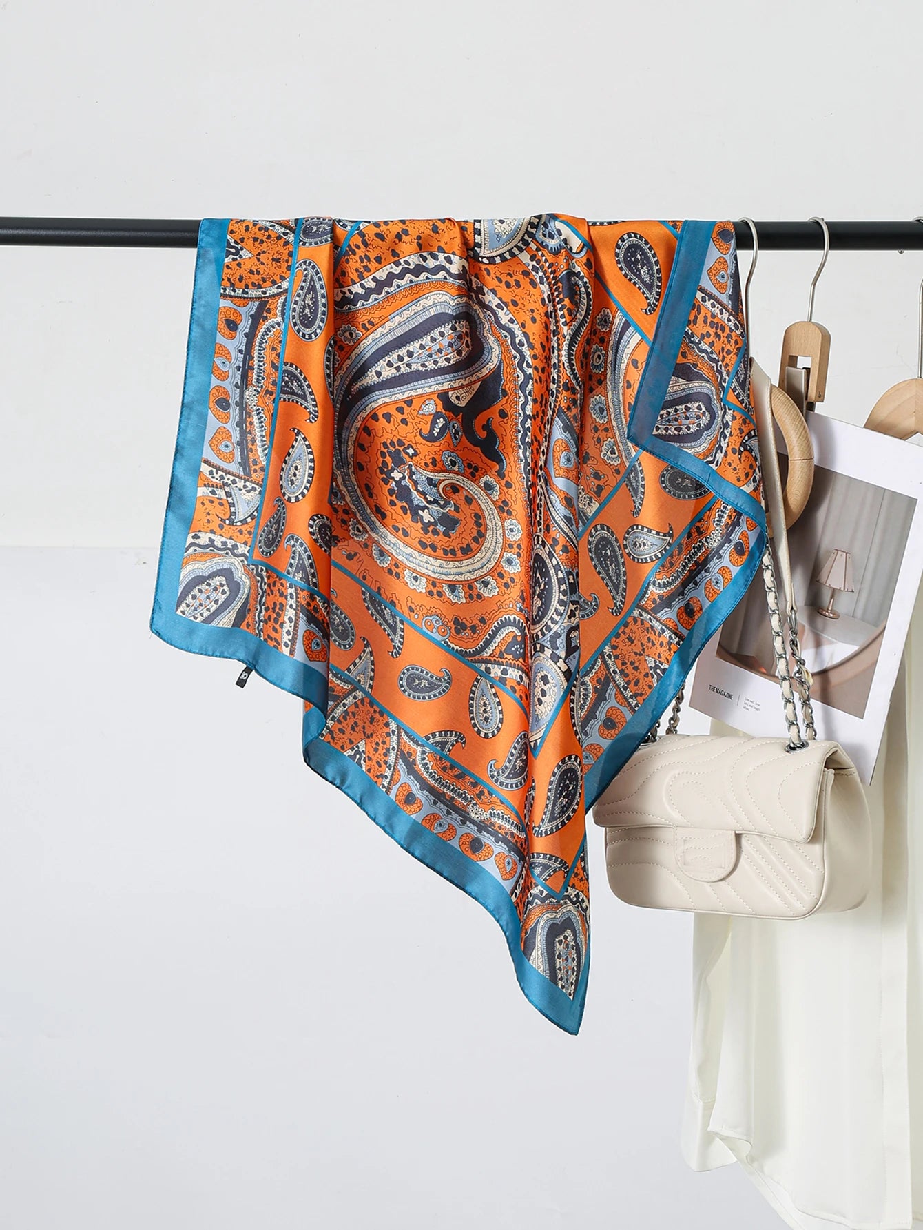 70cm Fashion Square Silk Scarf Satin Cashew Flower Print Small Neck Scarf Women Headscarf Kerchief Bandana Shawl Accessories