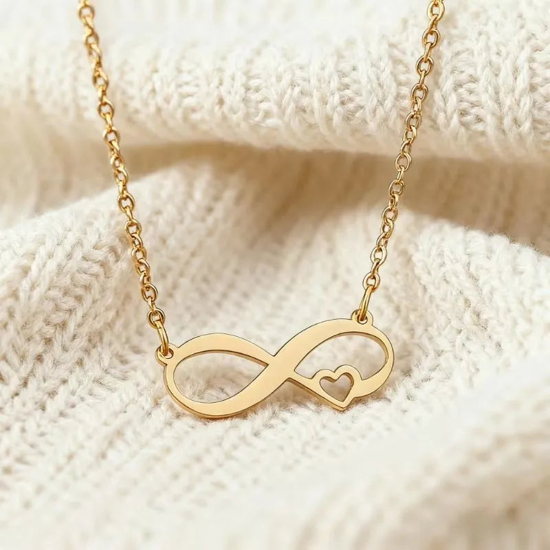 Stainless Steel Necklaces Infinity Symbol Sweet Heart Pendants Chain Choker Korean Fashion Necklace For Women Jewelry Party Gift