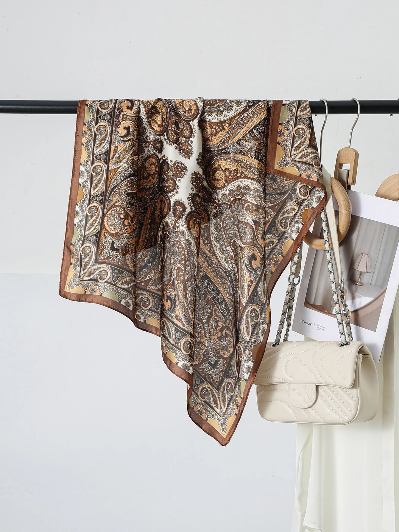 70cm Fashion Square Silk Scarf Satin Cashew Flower Print Small Neck Scarf Women Headscarf Kerchief Bandana Shawl Accessories