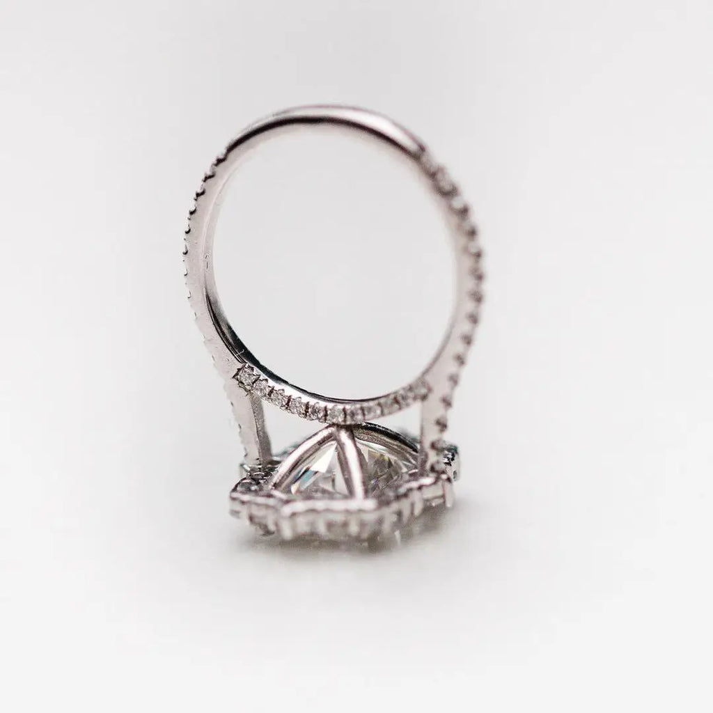 Mila Jewelry Engagement Ring with 4 Carat Moissanite Stone for Women, 18k Gold, 7.5 x 10 mm, Radian Cut, Wedding Rings, Luxury Accessories