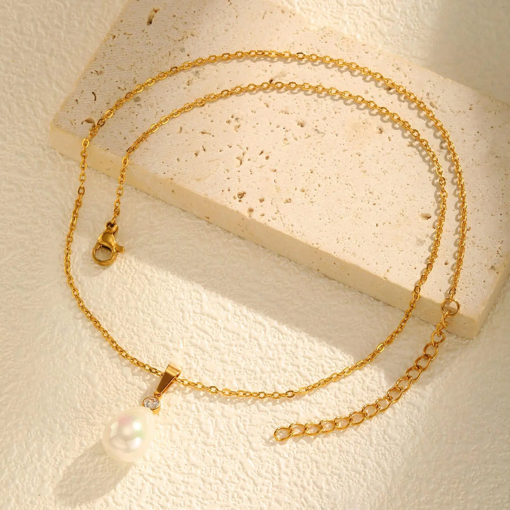 Zirconia Pearl Wedding Necklace for Women, 18k Gold Plated Choker Necklace Jewelry Mother Wife Girlfriend Gift
