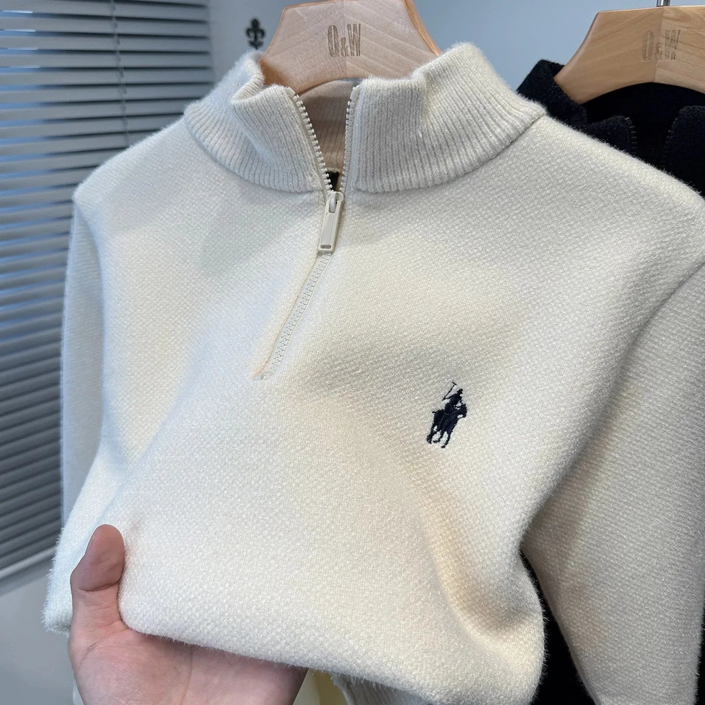 High end half zipper stand up collar knitted sweater men winter new thick warmth fashion designer brand pony embroidery pullover